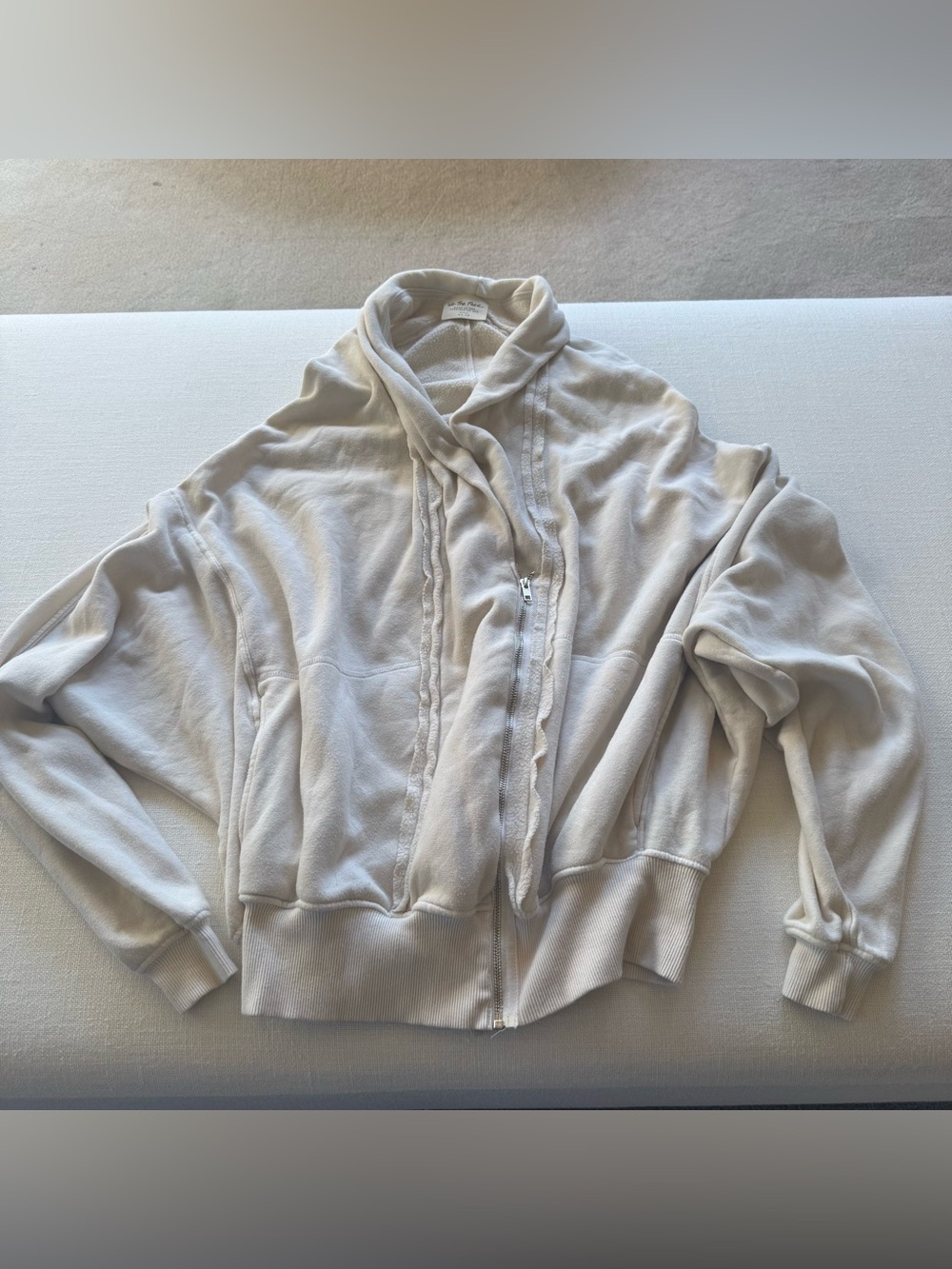 Free People We the Free cream knit jacket/cardigan size XS